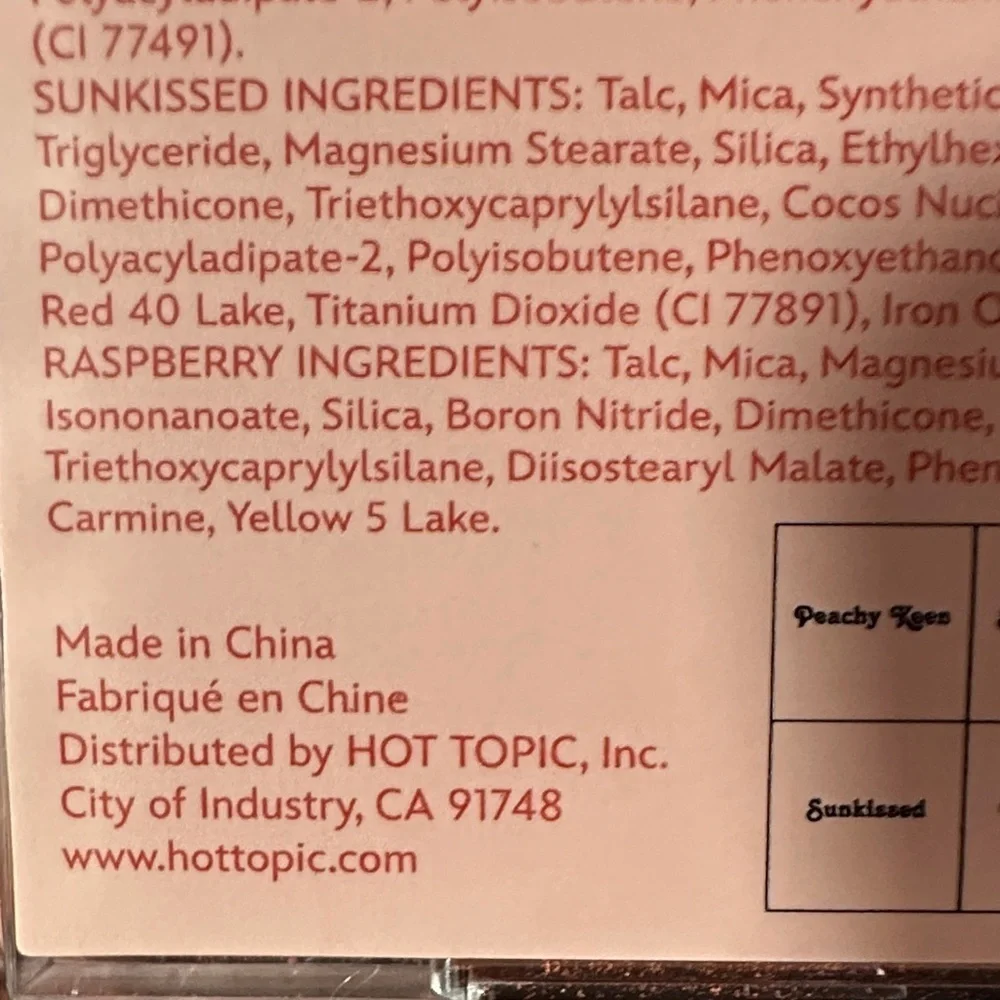 Hot Topic Strawberry Shortcake Eyeshadow Palette